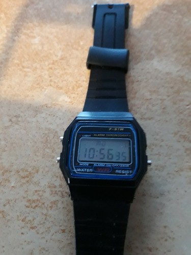 Montre led lot de 06 - -,