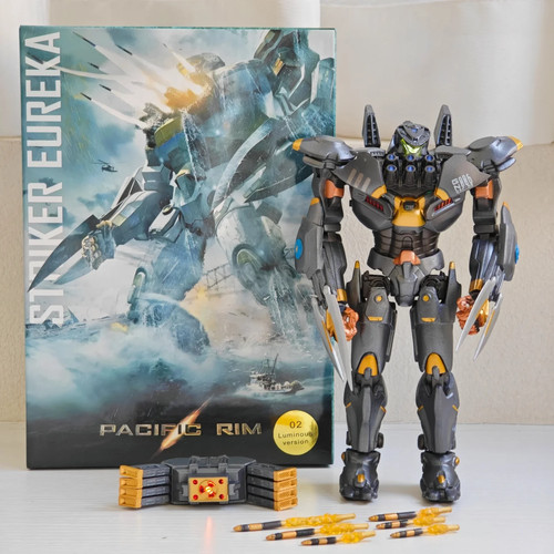 Figurine striker eureka - striker,