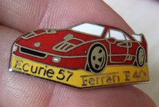 BEAU PIN'S VOITURE FERRARI F40