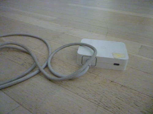 Cinema display 90w - display, power