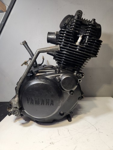 Moteur tournant yamaha - -,