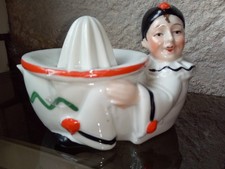 Ancien presse agrumes Pierrot art déco