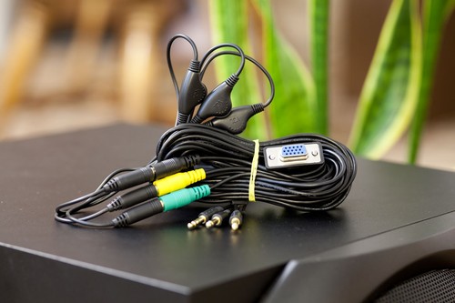 Control pod bypass cable - control, for