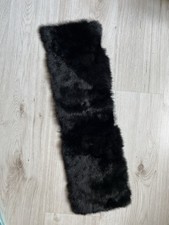 Ancienne fourrure peau lapin pelage poils noirs