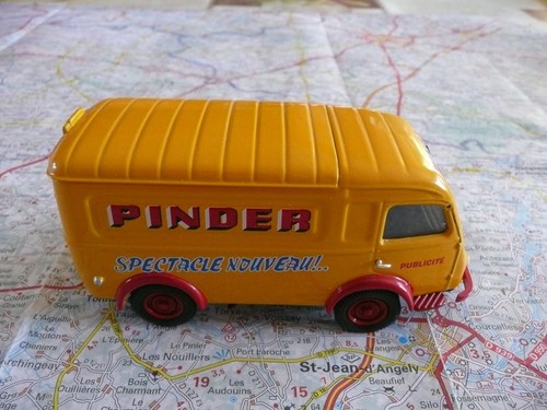 Renault 1000 pinder - 1000, kg