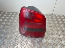 Audi A4 S4 B5 8D 1998 Feux