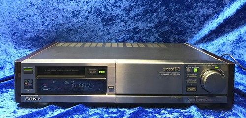 Magnétoscope vidéo8 hi8 - /,