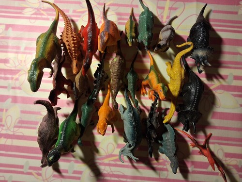 Lot figurines dinosaures - lot,