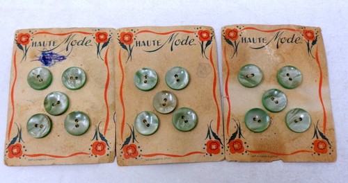 Lot boutons anciens sur - 15,