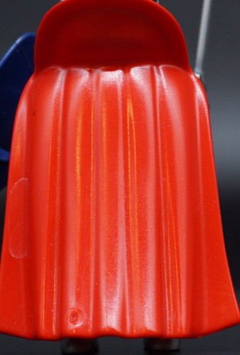 Playmobil cape rouge avec - , col