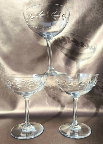 Coupes champagne sur - 3, à