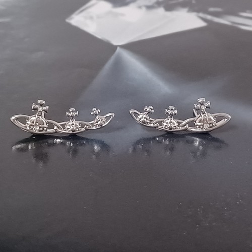 Boucles oreilles avec 3 - boucles,