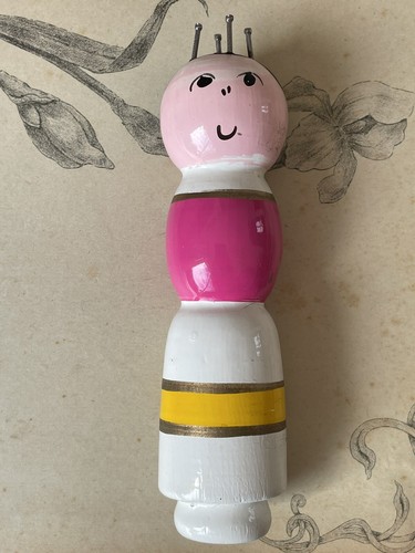 Ancien tricotin bois - -, rose