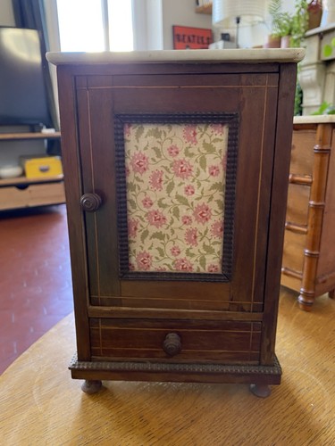 Armoire miniature bois - ,, porte