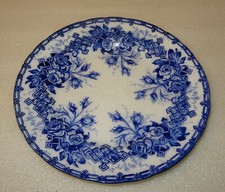 ASSIETTE PLATE COULEUR BLEUE ET BLANCHE CREIL ET MONTEREAU ? LEBOEUF ET MILLET ?