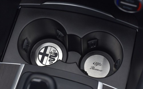 Plaques alfa romeo - plaques,