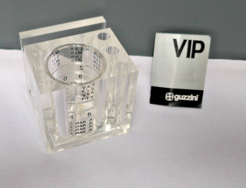 Guzzini calendrier plexiglass