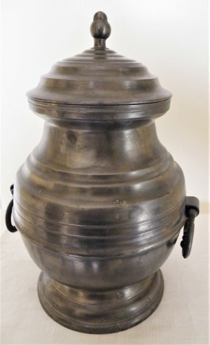 Pot bouillon couvert - bouillon,,