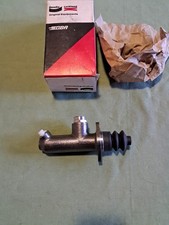 RENAULT ESTAFETTE Du 10/61 au