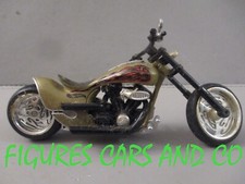 2001 HOTWHEELS HARLEY DAVIDSON TWIN FLAMES CHOPPER H D MOTORCYCLE 1/18