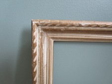 Antique Gold Effect Molded Wooden Frame