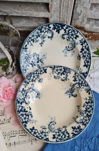 Anciennes assiettes creuses - anciennes,