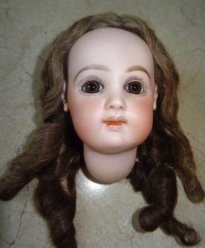 Très belle tête - , bébé