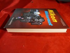 Livre NIKON Nikkormat Paul