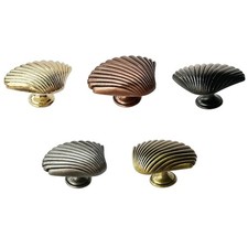 Poignées coquille sculptées en alliage de zinc conçues pour divers meubles