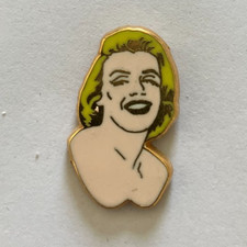 07 - Pin's CINEMA ACTRICE STAR