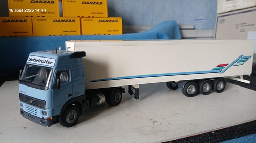 Conrad camion volvo - camion,