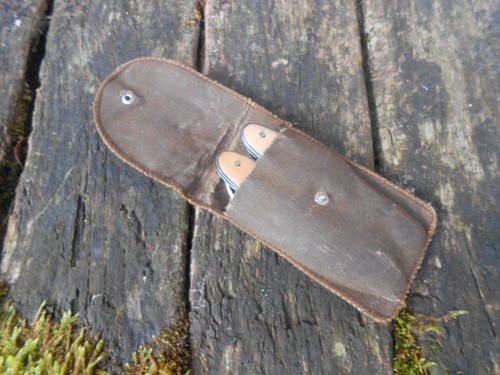 Ancien couvert voyage - couvert,