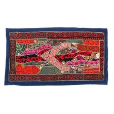 Ancienne tête de lit en patchwork brodé tapisserie bohème murale à suspendre