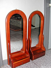 PAIRE DE CONSOLES EN MERISIER