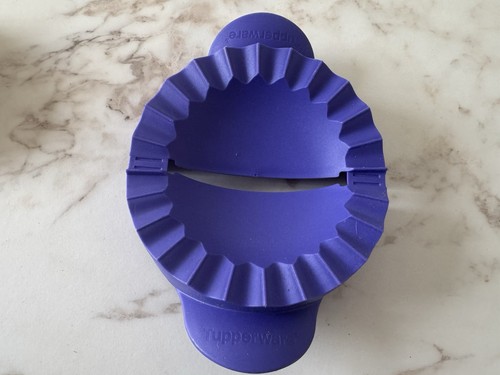 Moule chausson tupperware - À,