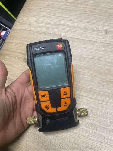 Testo552