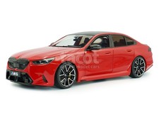 BMW New M5/ G60 2025 - Solido