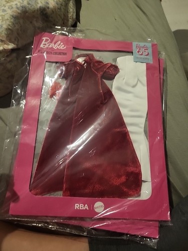 Vétement tenue 9 red - tenue, n°
