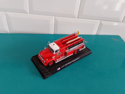Camions pompiers monde