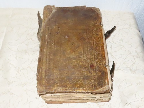 Ancien livre relief - ancien,