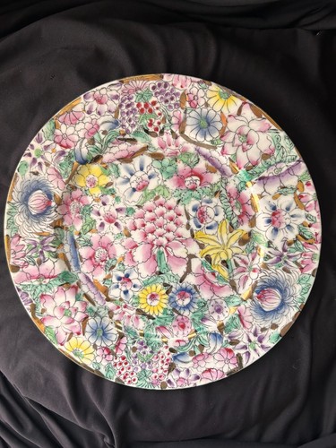 Assiette rare décorative