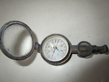 Ancienne boussole / jumelle de