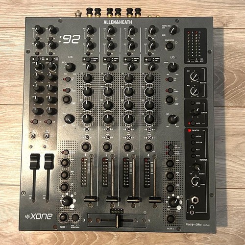 Allen heath xone 92 - &,