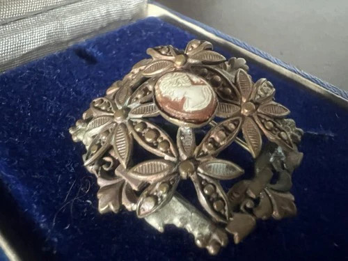 épingle fleur camée pour - Épingle,