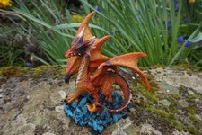 87076 A  FIGURINE STATUE 16CM