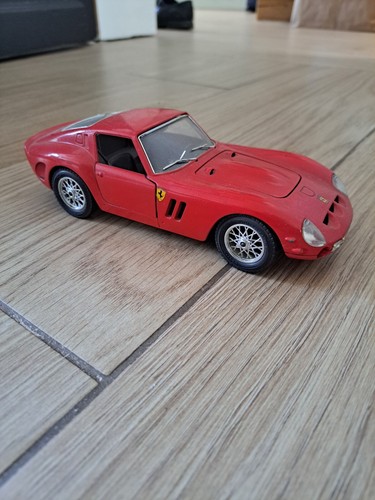 Burago 1510 ferrari - 1/24,