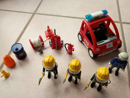 Playmobil pompiers voiture
