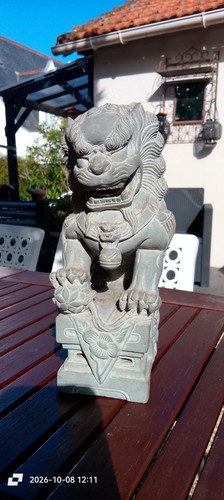 Statue lion décorative - , en