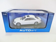 AUTOART 56157 '2005 MAYBACH 57 S' PEARL WHITE. 1:43. VINTAGE. MIB/BOXED