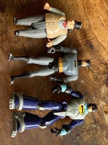 Figurine pingouin batman - et,
